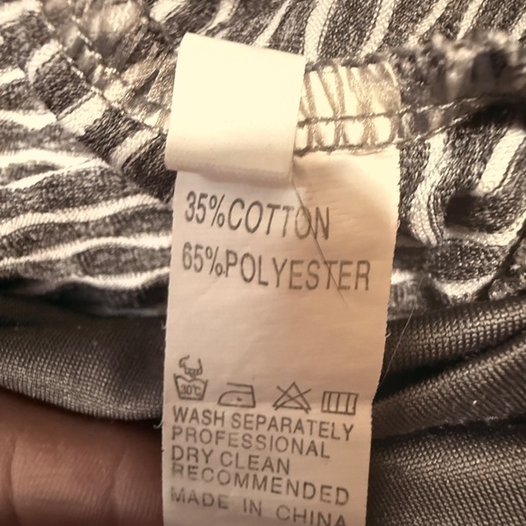 Stretchy butt scrunch leggings - Picture 2 of 4